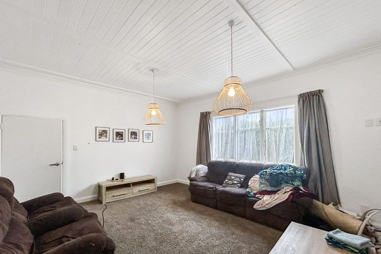 Photo of property in 53 Roberts Avenue, Aramoho, Whanganui, 4500