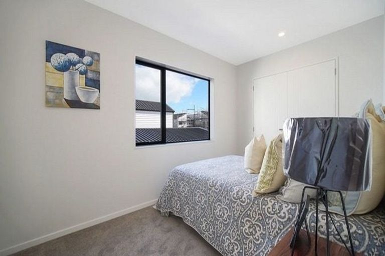 Photo of property in 14 Tetekura Street, Takanini, 2110