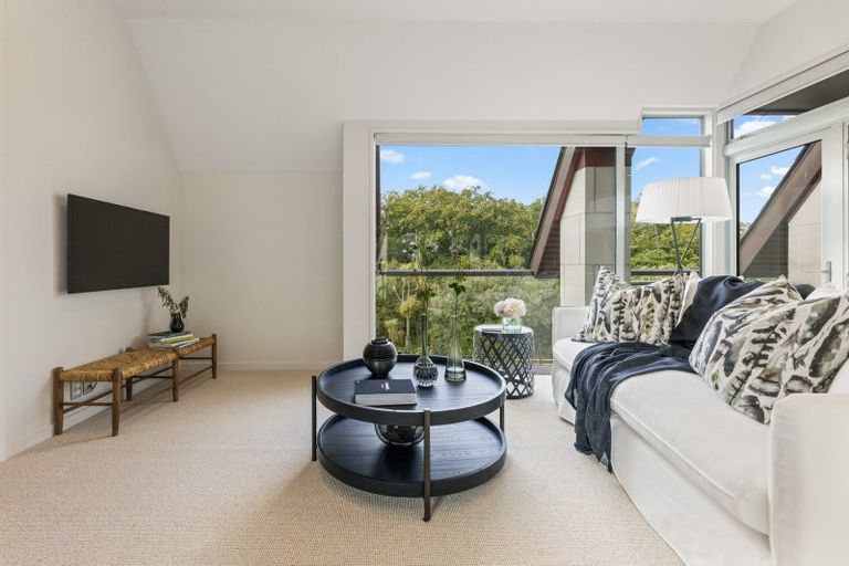 Photo of property in 6/19 Carlton Mill Road, Merivale, Christchurch, 8014