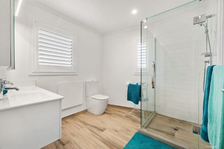 Photo of property in 8 Marine Parade, Hobsonville, Auckland, 0616