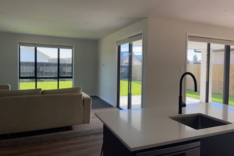 Photo of property in 5 Jag Way, Tinwald, Ashburton, 7700