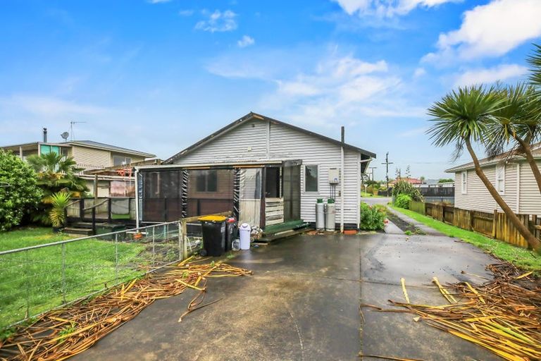 Photo of property in 24 Station Road, Paeroa, 3600