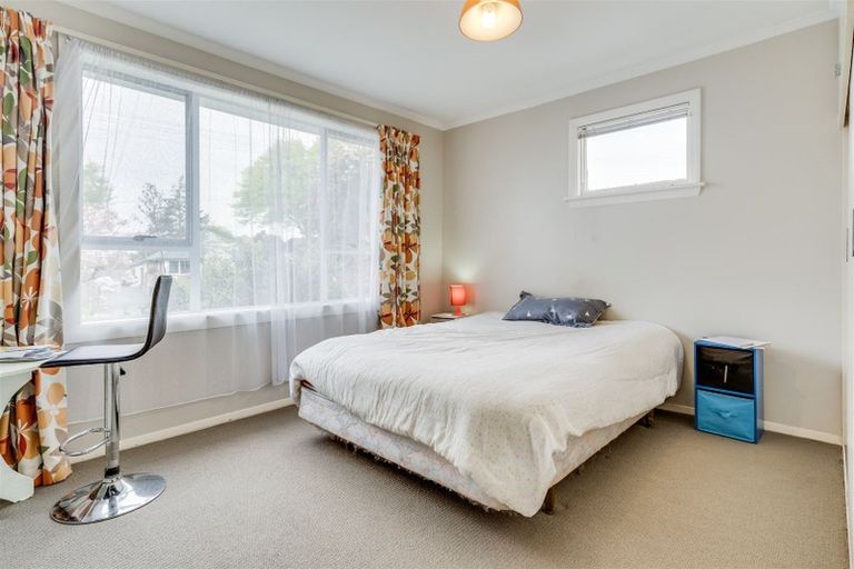 Photo of property in 4 Merton Place, Bryndwr, Christchurch, 8053