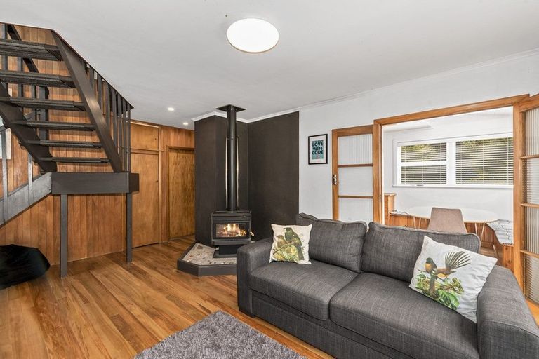 Photo of property in 57 Tilley Road, Paekakariki, 5034