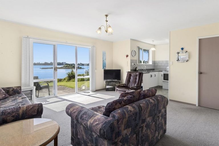 Photo of property in 8b Novella Place, Brookfield, Tauranga, 3110