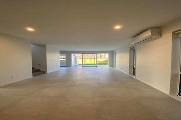 Photo of property in 38 Lusitano Drive, Karaka, Papakura, 2113