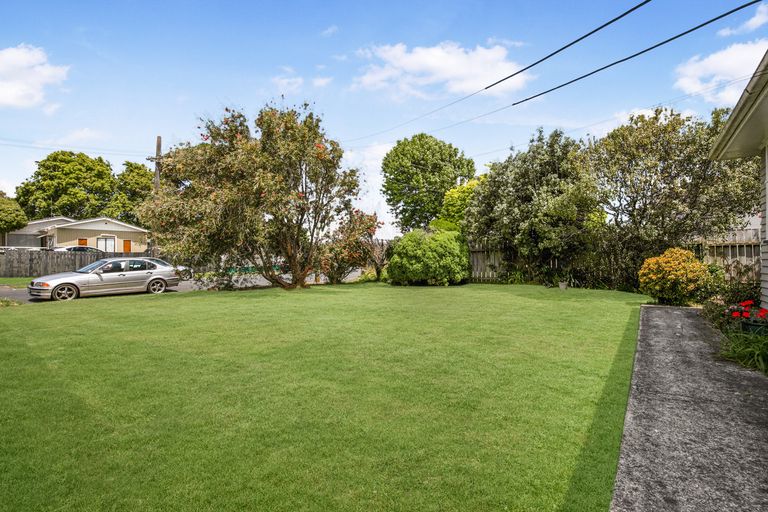 Photo of property in 38 Kohinoor Avenue, Mangere, Auckland, 2022