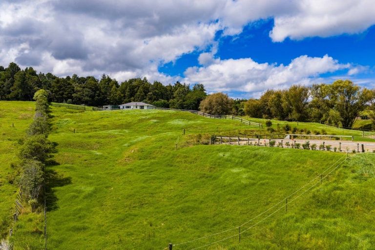 Photo of property in 209 Doctors Hill Road, Maungaturoto, 0588