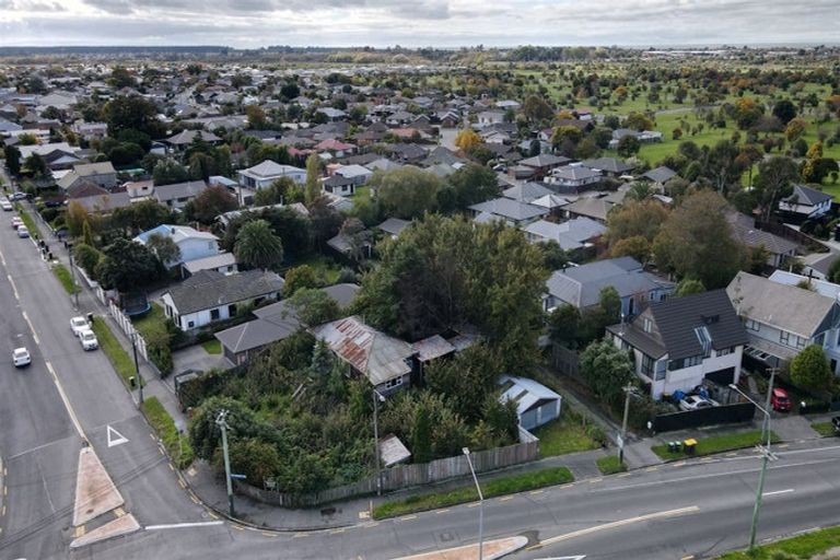 Photo of property in 4 Bassett Street, Burwood, Christchurch, 8083