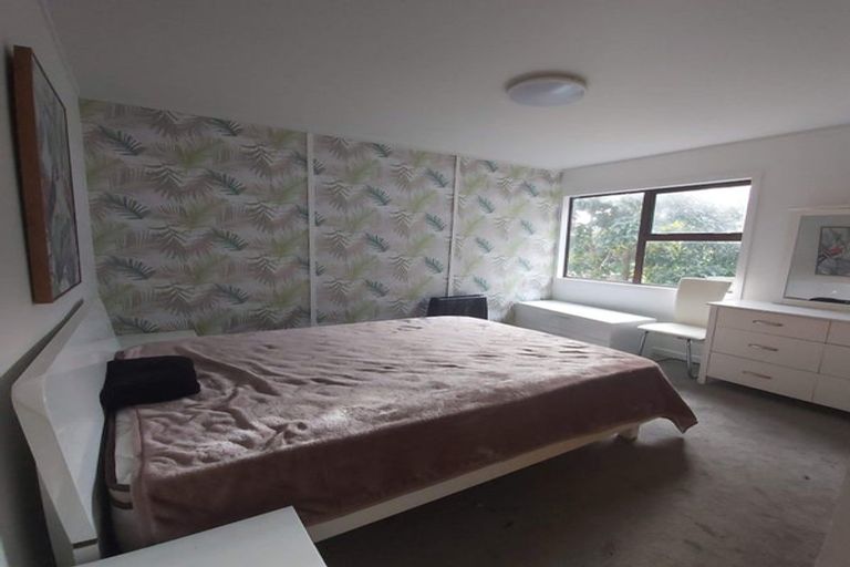 Photo of property in 2/249 Muritai Road, Eastbourne, Lower Hutt, 5013