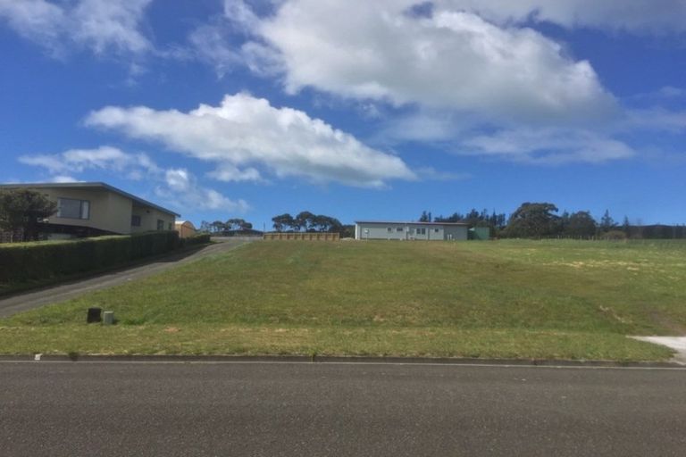 Photo of property in 39 Ruataniwha Drive, Collingwood, 7073