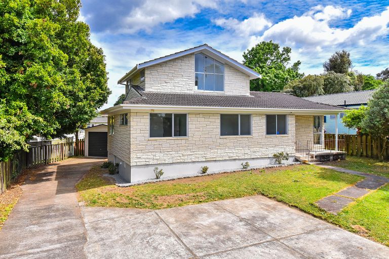 Photo of property in 24 Hyperion Drive, Randwick Park, Auckland, 2105