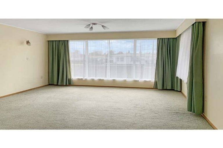 Photo of property in 6 Cardiff Street, Levin, 5510