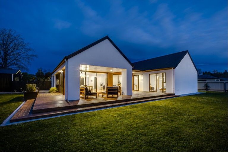 Photo of property in 39 Jervois Road, Jervoistown, Napier, 4112