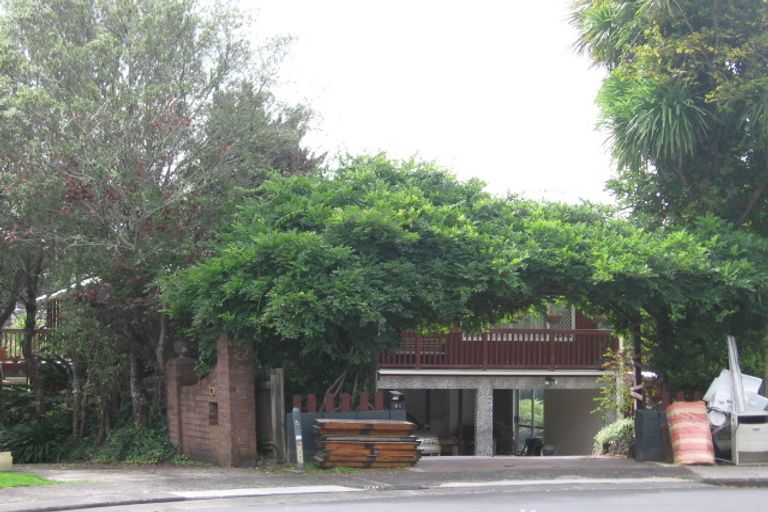 Photo of property in 21 Kawaka Street, Titirangi, Auckland, 0604