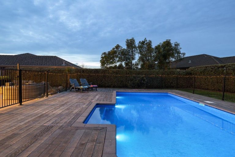 Photo of property in 10 Searle Drive, Patumahoe, Pukekohe, 2679