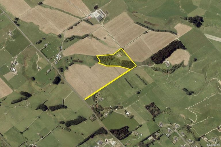 Photo of property in 588 Stoney Creek Road, Kelvin Grove, Palmerston North, 4470