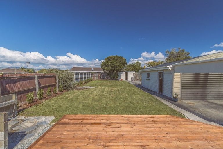 Photo of property in 66 Marlow Road, Aranui, Christchurch, 8061