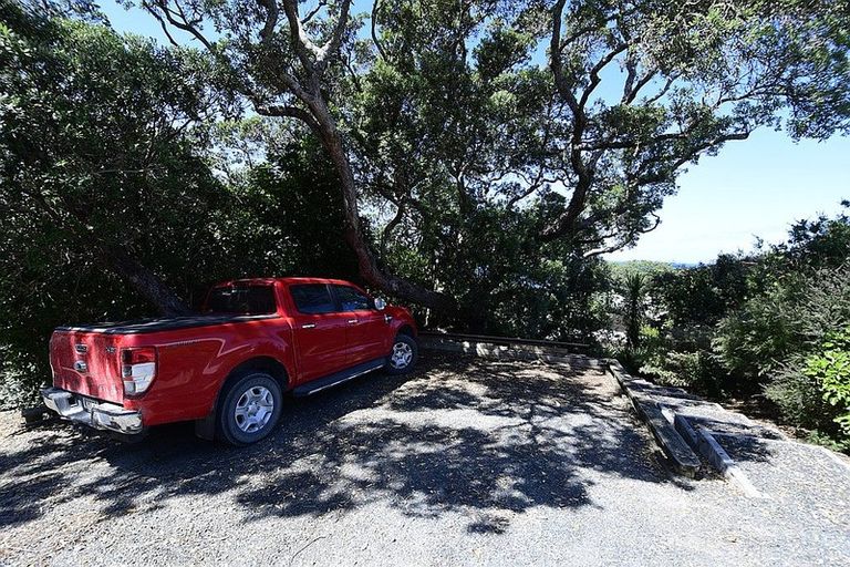 Photo of property in 7 Kyle Street, Leigh, 0985