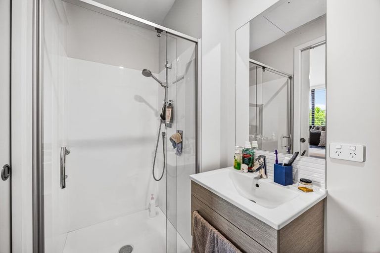 Photo of property in 11/4161 Great North Road, Glen Eden, Auckland, 0602