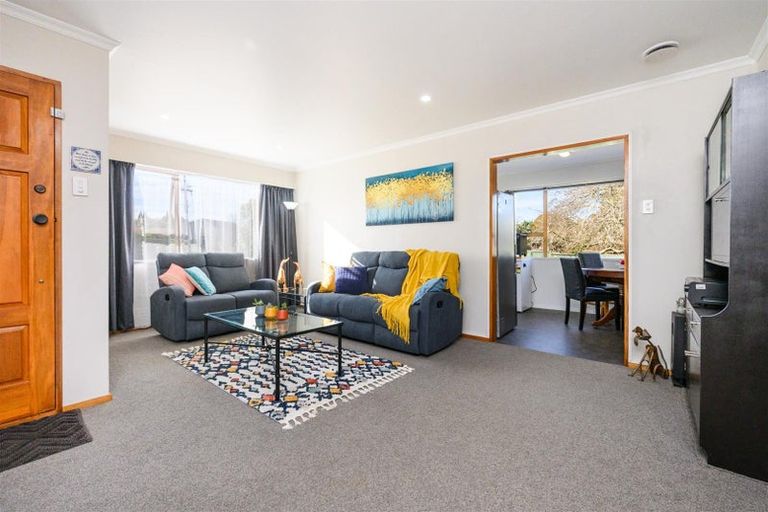 Photo of property in 21 Flower Street, Bulls, 4818