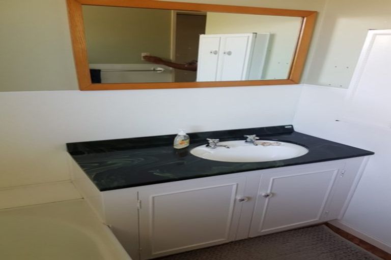 Photo of property in 14 Storey Avenue, Forest Lake, Hamilton, 3200