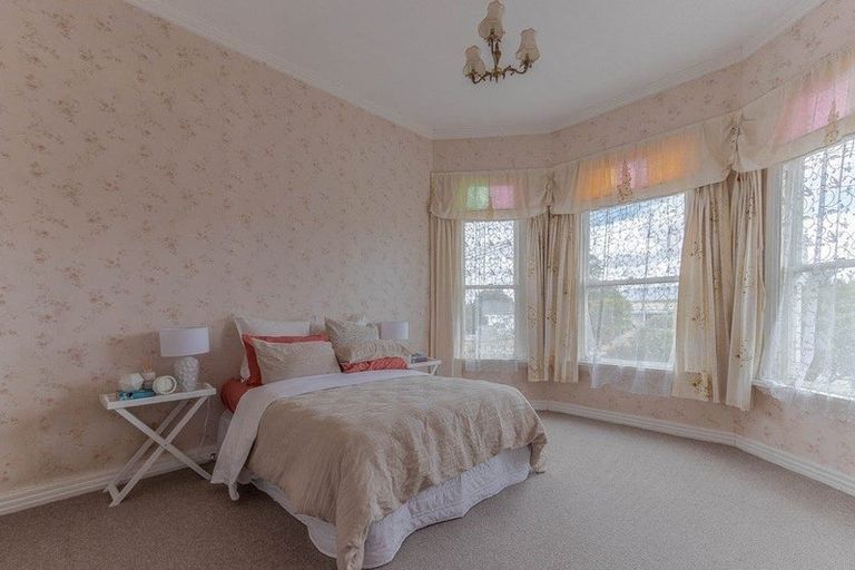 Photo of property in 16 Toia Street, Marton, 4710