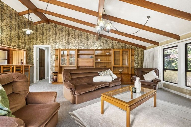 Photo of property in 55 Blakeborough Drive, Forrest Hill, Auckland, 0620