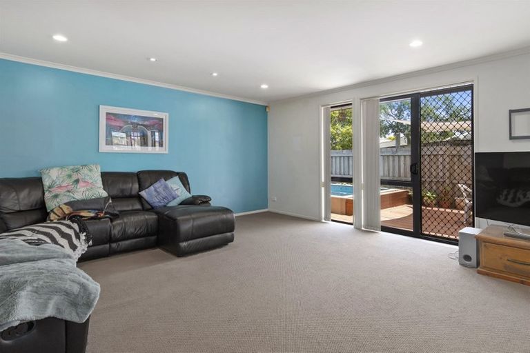 Photo of property in 64 The Gardens Drive, Papamoa Beach, Papamoa, 3118