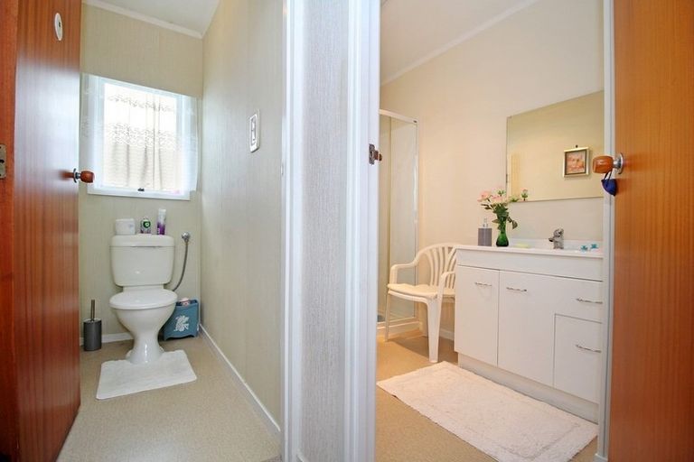 Photo of property in 10a Hillcrest Road, Papatoetoe, Auckland, 2025