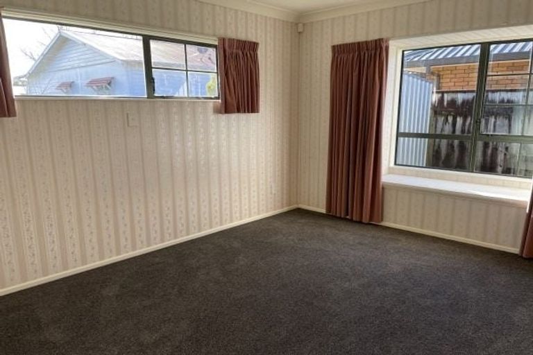 Photo of property in 49 Lyndhurst Street, Takaro, Palmerston North, 4412