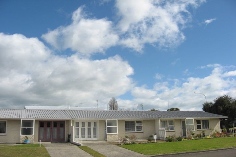 Photo of property in 2/2 Russell Street, Whakatane, 3120