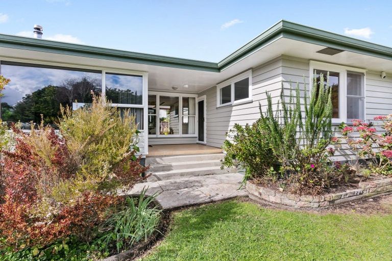 Photo of property in 17 Marian Drive, Inner Kaiti, Gisborne, 4010