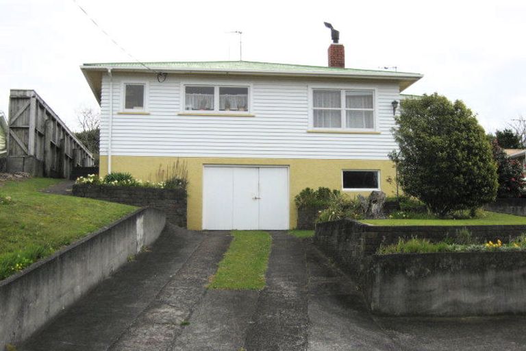 Photo of property in 58 Awanui Street, Merrilands, New Plymouth, 4312