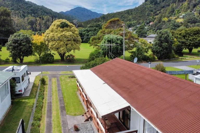 Photo of property in 35 West Crescent, Te Puru, Thames, 3575