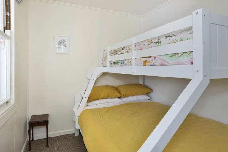 Photo of property in 69 Fortescue Street, Mahia, Nuhaka, 4198