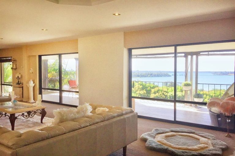 Photo of property in 52 Corinna Street, Welcome Bay, Tauranga, 3112