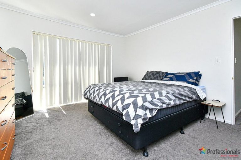 Photo of property in 6 Chayward Place, Mangere, Auckland, 2022