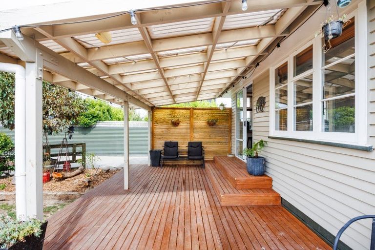 Photo of property in 19 Seddon Street, Takaro, Palmerston North, 4412