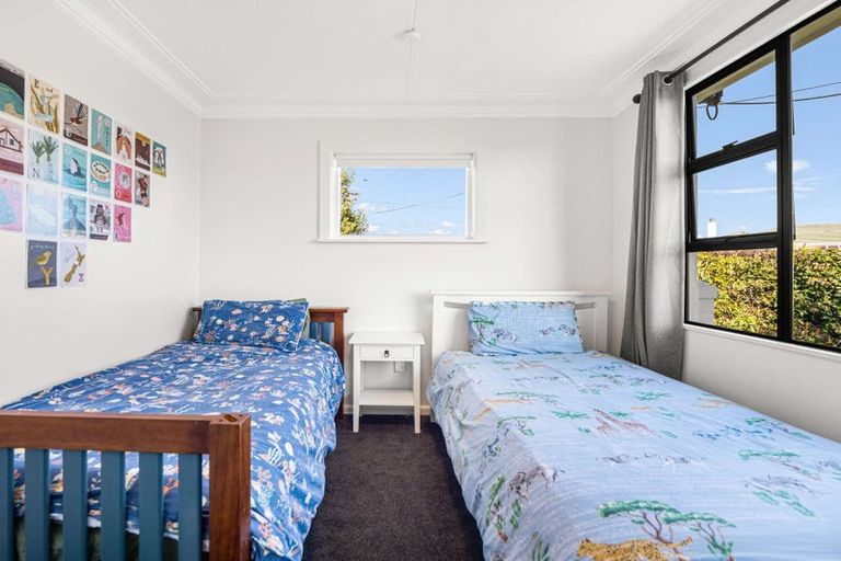 Photo of property in 23 Glendale Crescent, Holmes Hill, Oamaru, 9401