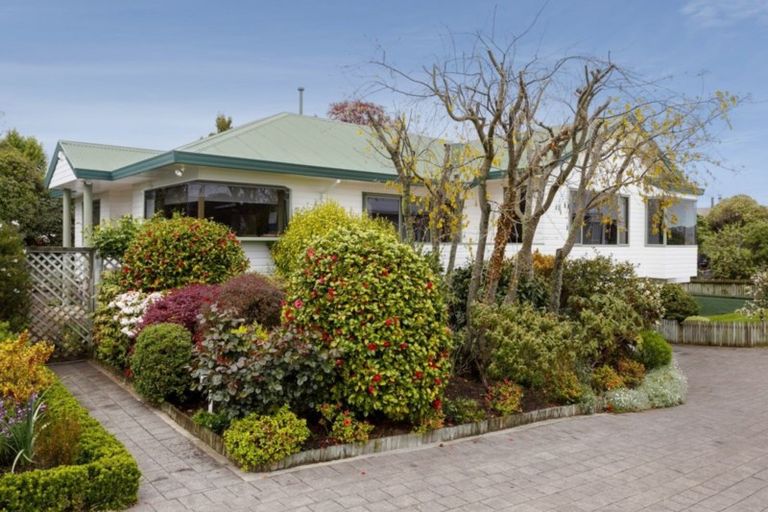Photo of property in 2/59 Rokino Road, Hilltop, Taupo, 3330