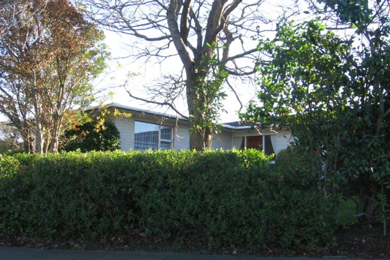 Photo of property in 24 John F Kennedy Drive, Milson, Palmerston North, 4414