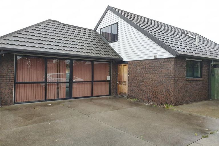 Photo of property in 58a Ottawa Road, Wainoni, Christchurch, 8061