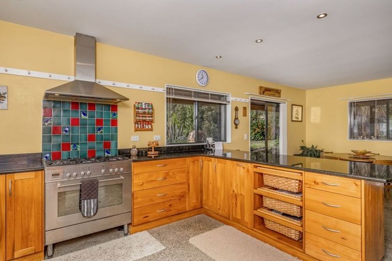 Photo of property in 1084 Pungaere Road, Waipapa, Kerikeri, 0295