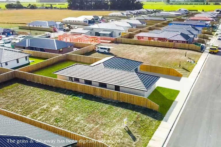 Photo of property in 11 Herridge Street, Woodend, 7691