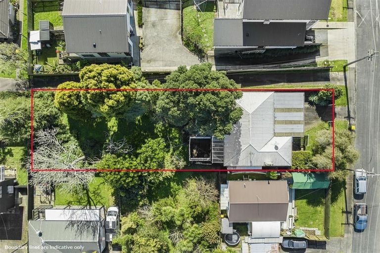Photo of property in 4 Elliott Avenue, Bayview, Auckland, 0629