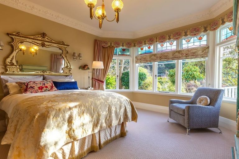 Photo of property in 114 Cliffs Road, Saint Clair, Dunedin, 9012