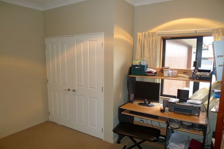 Photo of property in 155 Woodman Drive, Tawa, Wellington, 5028