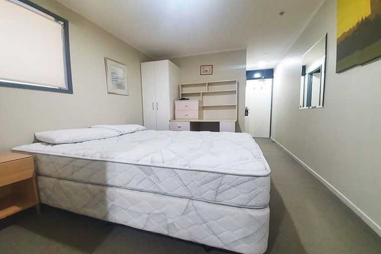 Photo of property in Waldorf Bankside Apartments, 4e/8 Bankside Street, Auckland Central, Auckland, 1010