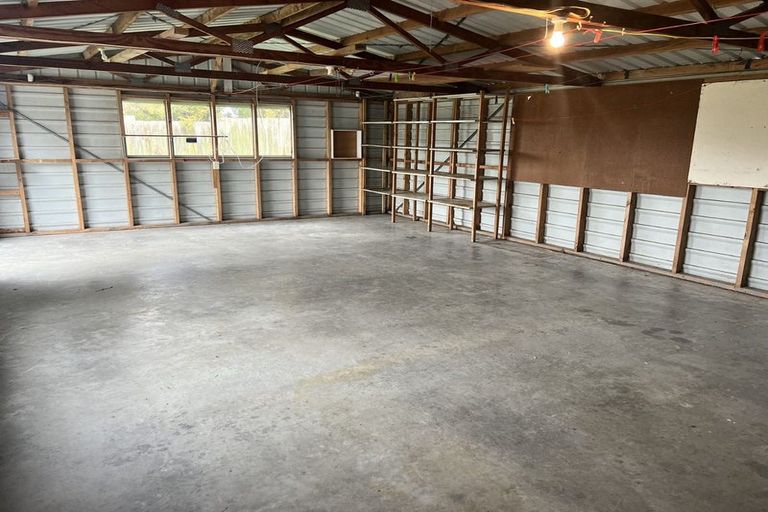 Photo of property in 671 Karaka Road, Karaka, Papakura, 2580